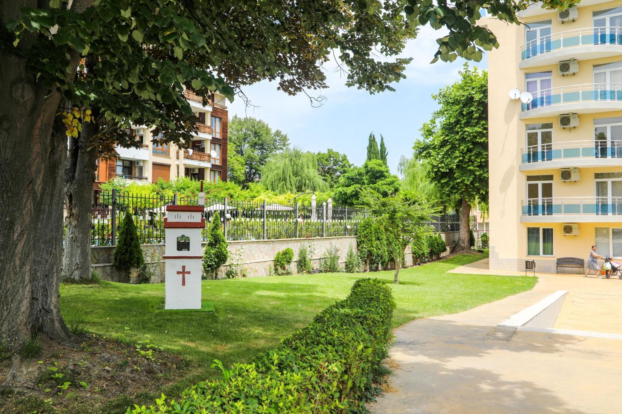 Luxury First Line Apartment With Pool By The Sea Nesebar Exteriér fotografie
