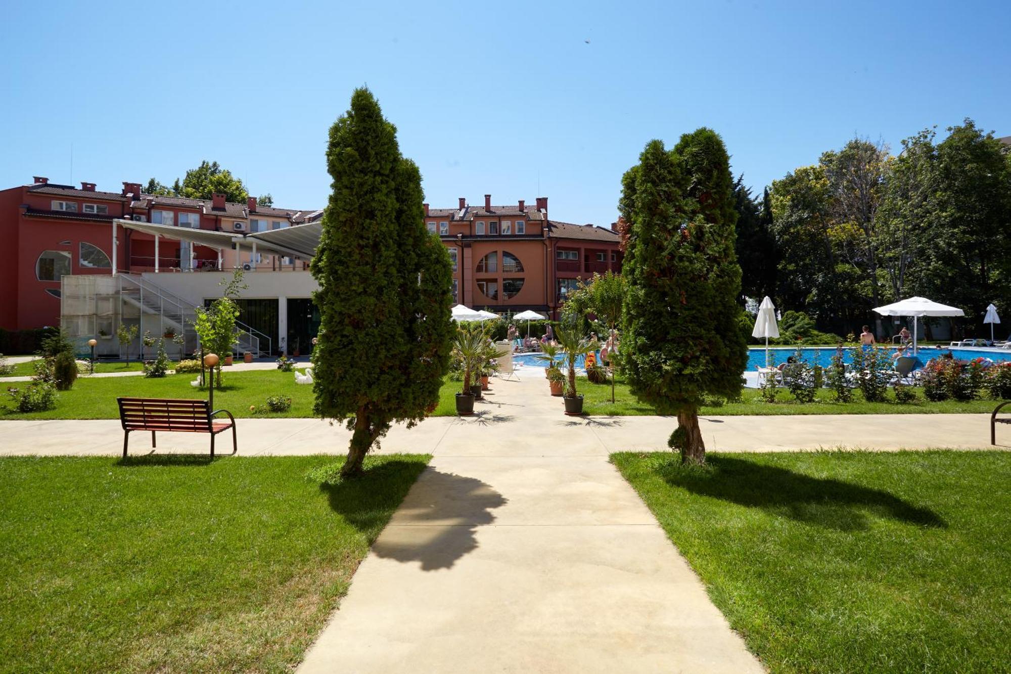 Luxury First Line Apartment With Pool By The Sea Nesebar Exteriér fotografie
