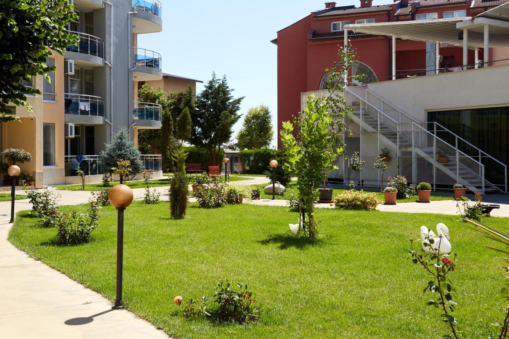 Luxury First Line Apartment With Pool By The Sea Nesebar Exteriér fotografie